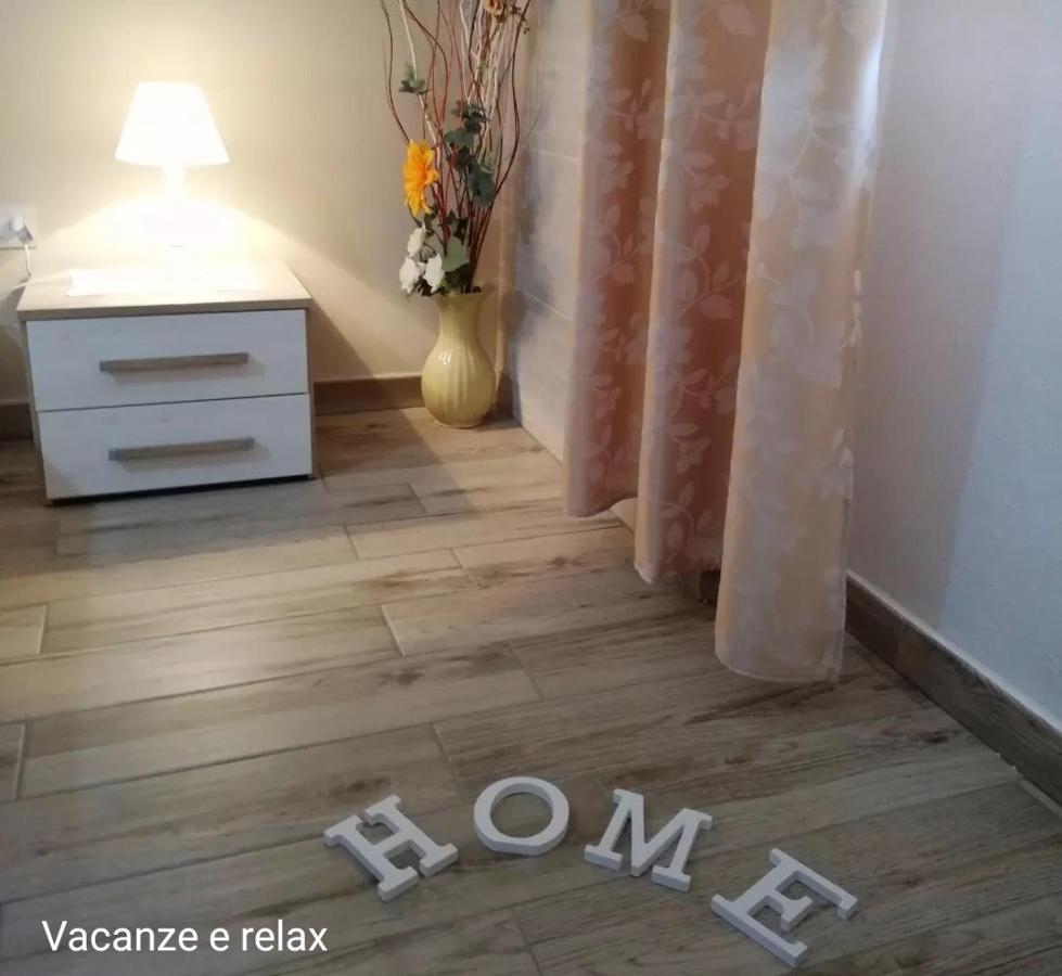Monte Granatico Apartment Villamassargia Bagian luar foto