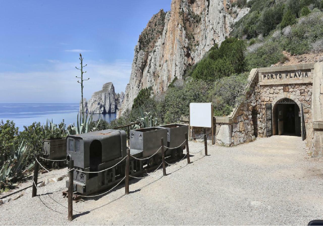 Monte Granatico Apartment Villamassargia Bagian luar foto